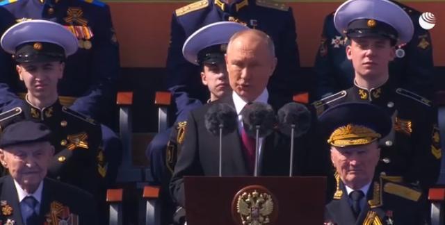 普京胜利日阅兵发表讲话 普京在讲话最后喊“为了胜利”和“乌拉”