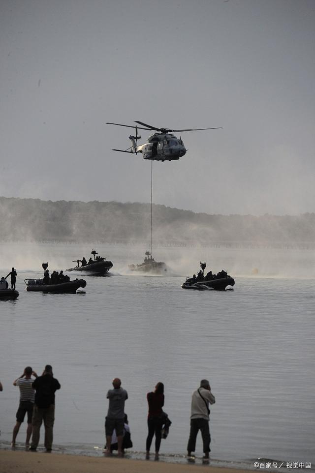 加拿大軍用直升機墜河 特魯多表達哀悼并承諾徹查事故原因