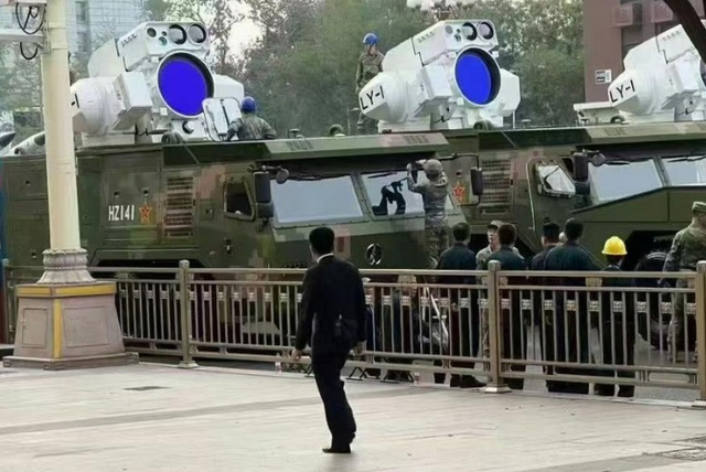 11年前的预言，在九三阅兵场上应验了！五角大楼急呼中国电话