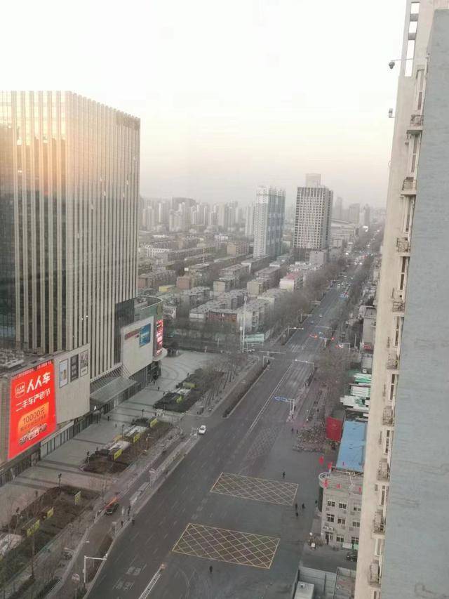 石家庄一夜之间按下暂停键：所有居民小区已禁止出入，3天之内完成1100万人核酸检测