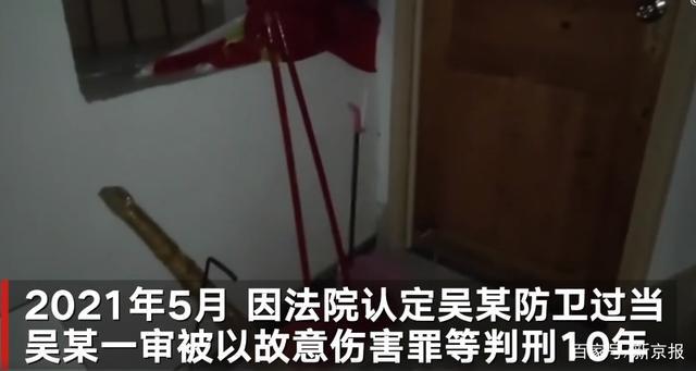 探访江西少年反杀案事发宾馆：老板称没钱佣保安