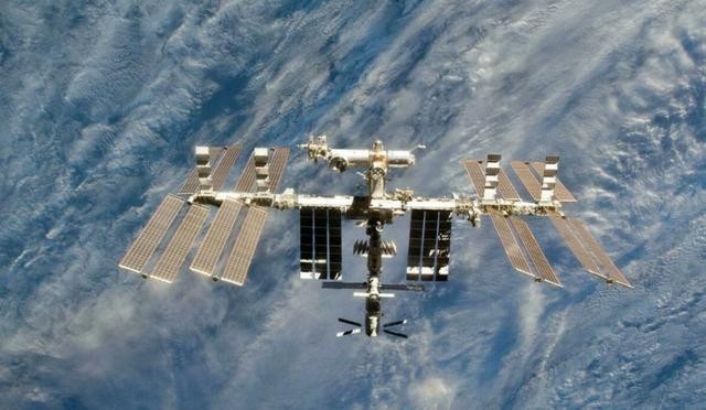 俄方回应卫星碎片危及国际空间站：不会对宇航员造成威胁