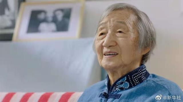 “七一勋章”获得者瞿独伊逝世