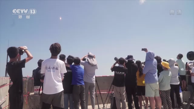 海南龙楼：因航天发射热闹起来的小镇