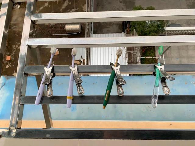 新冠抵达县城1个月：90岁老人渡劫，很多老人没熬过这个冬天