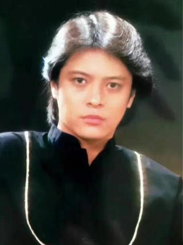 《外婆的澎湖湾》演唱者刘文正病逝 他是罗大佑、伊能静的伯乐