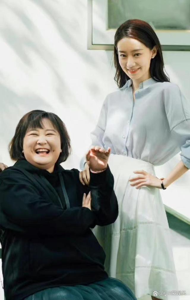 贾玲新作热辣滚烫杀青 张小斐杨紫都有加盟还能创造奇迹吗