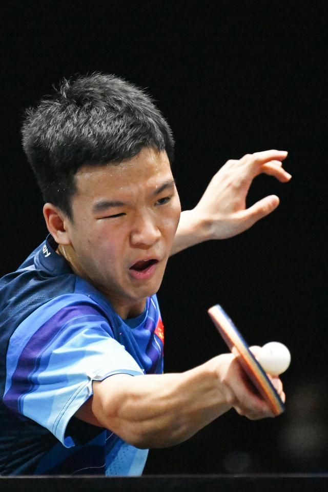 WTT新加坡大满贯向鹏2比3不敌日本选手张本智和无缘晋级