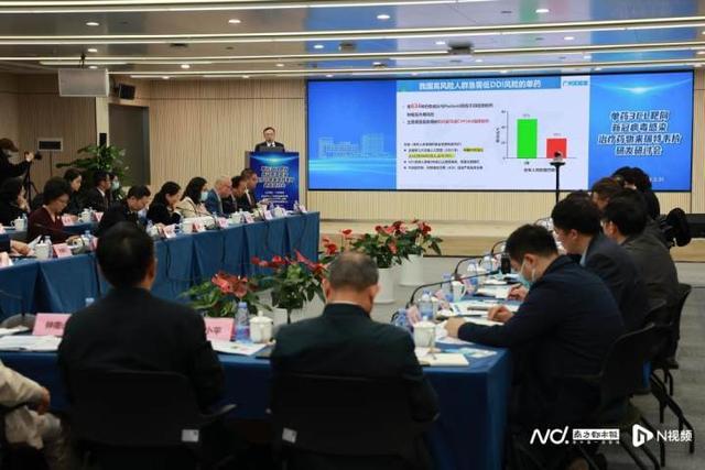 钟南山:条件允许时建议可不戴口罩，鼻腔缺少刺激对人体免疫力的形成不利