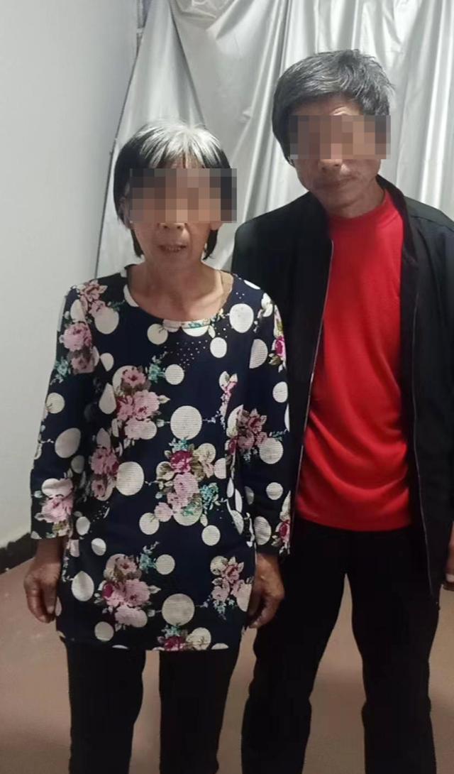 老人在中缅边境寻回儿子：他瞅瞅我，我瞅瞅他，就哭了
