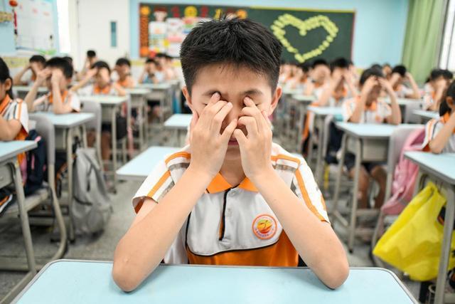 教育部发文！学生近视率及体质健康状况等将纳入政府绩效考核