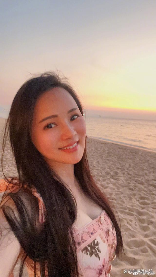 秦昊伊能静秀恩爱方式很独特 婆媳关系融洽也是一种幸福