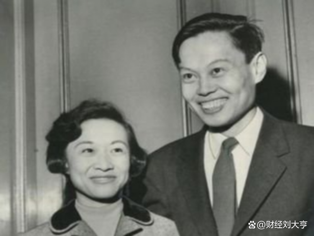 翁帆杨振宁爱情故事再次被推上来！是真爱吧！101杨振宁状态受到关注