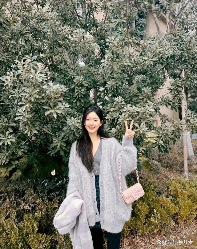 易烊千玺赵露思将合作出演张艺谋导演的《英雄联盟》 双顶流合作拍网剧?