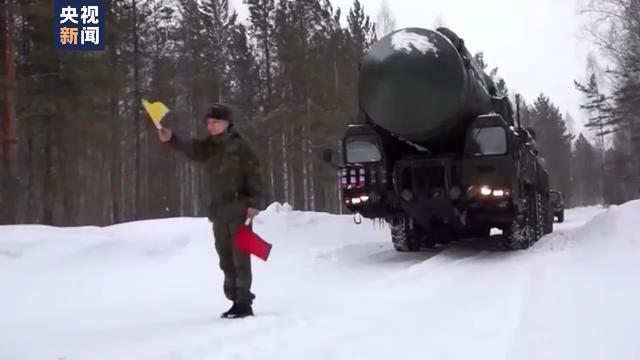 俄称成功试射亚尔斯导弹 是俄陆基核打击力量的中坚