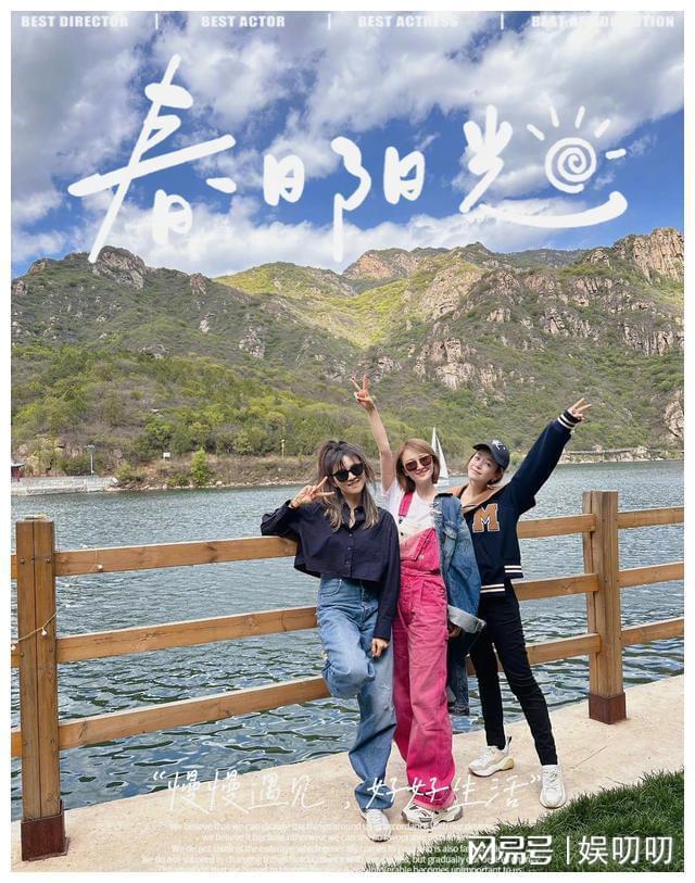 陈妍希晒母子同框照 6岁小星星模样帅气 神似陈晓
