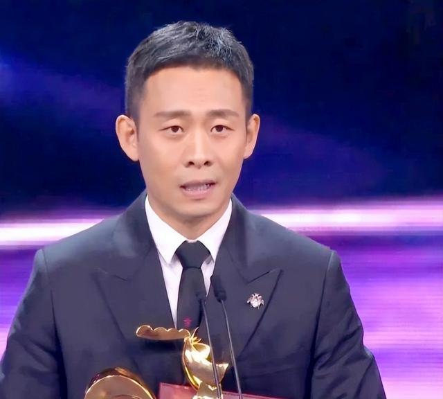 张译回应拿下三大电影奖：激动之后是一份发愁和担心
