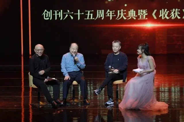 莫言曾向余华“索赔” 现场“表演”“相爱相杀”