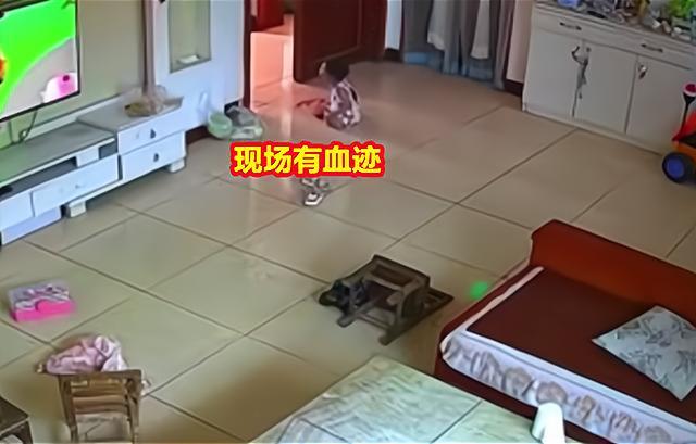 警方谈一老人追砍小孩 已移交刑警大队调查处理，受伤的两个小孩暂无生命危险