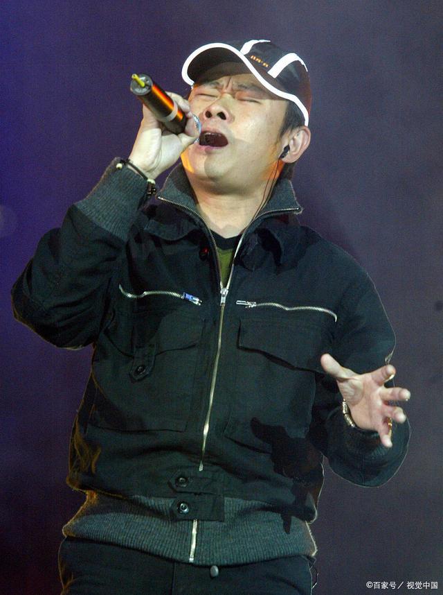 汪峰演唱会观众齐喊刀郎 音乐的力量与网络的神奇