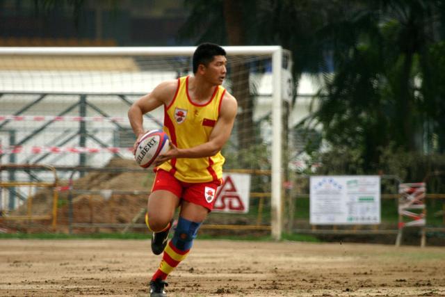 媒体曝有奥运冠军被带走 或涉嫌景甜被敲诈