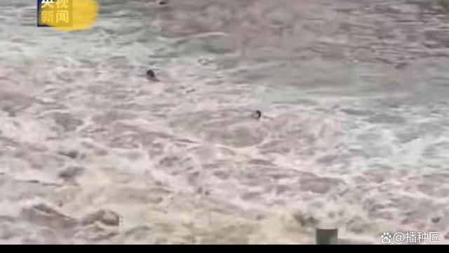 鱼鳞坝溺亡事件引热议，涉河游玩安全问题不容忽视