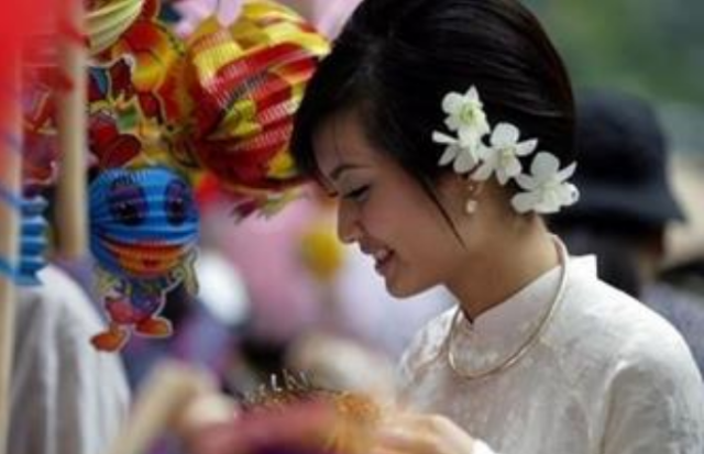 越南女性结婚后都是怎样对待丈夫的？说出来你可能都不信，羡慕吗？