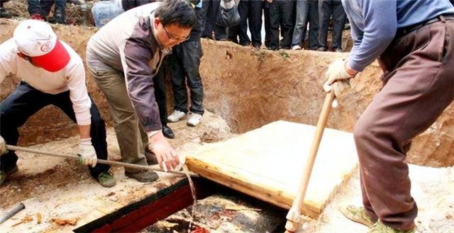 大太监李莲英墓出土 感受那段波澜壮阔的宫廷岁月