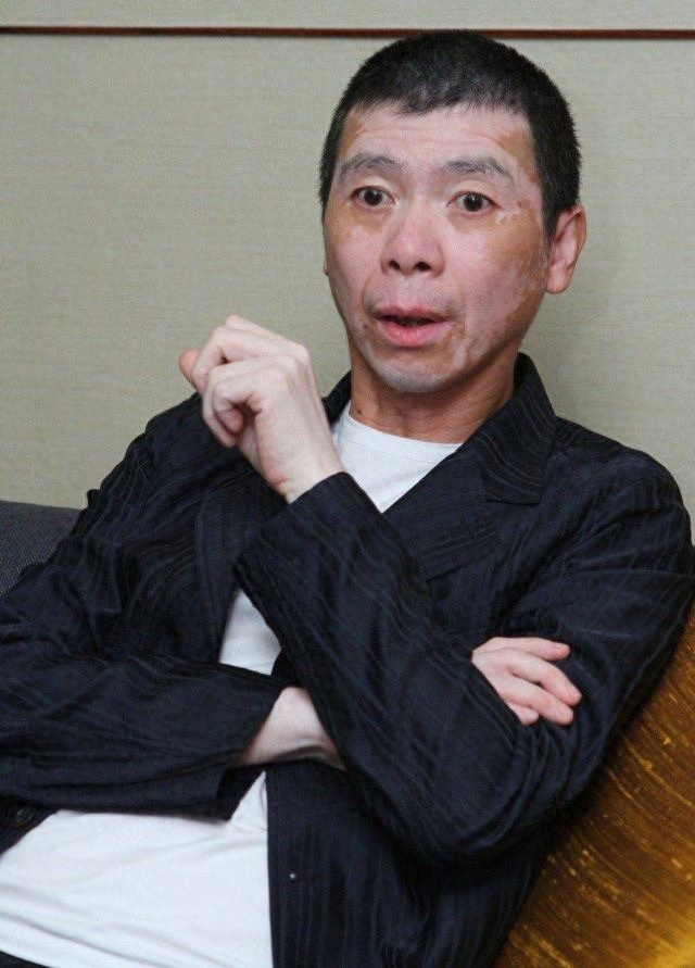 冯小刚病危徐帆崩溃痛哭?本人回应