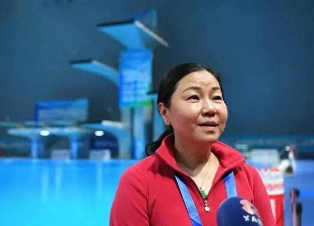 全红婵亚运会夺冠，人民日报+央视点名表扬，周继红果然没看错人