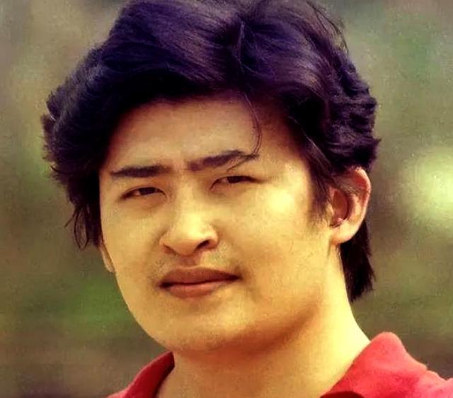 著名歌手刘欢不幸病逝?网友们炸锅,经纪人:这是胡说八道!