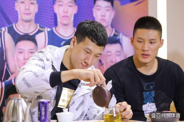 这次硬不硬？曾繁日隔扣杜润旺+与二飞冲突 他想在杜锋面前正名
