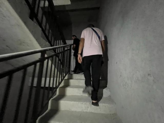 三亚烂尾项目翠景蓝湾如今怎么样了?当街“拦”下省委书记两年后,他们无奈选择住进烂尾楼