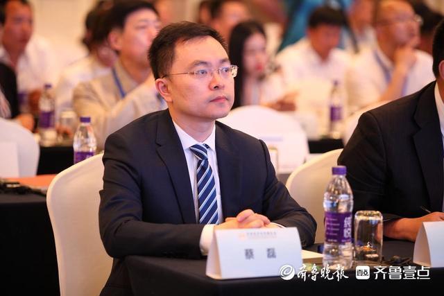渐冻人蔡磊称生命危险经常发生 生命不息，战斗不止