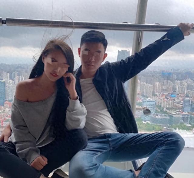 “重庆姐弟坠楼案”母亲将直播带货，想让自己父母过上更好的生活