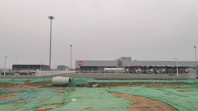 小米汽车工厂日产能不足300辆,新车交付最长需8个月