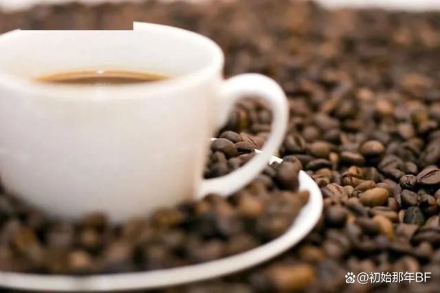 咖啡为什么越卖越便宜？迎合年轻消费观