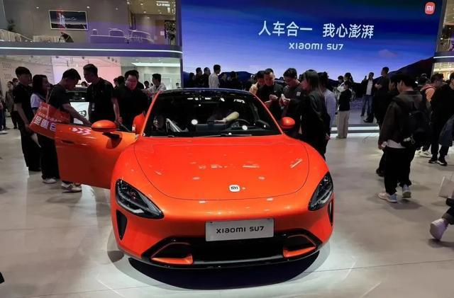 从北京国际车展，看新能源车三大未来趋势 智能化、豪华品牌转型、补能技术革新