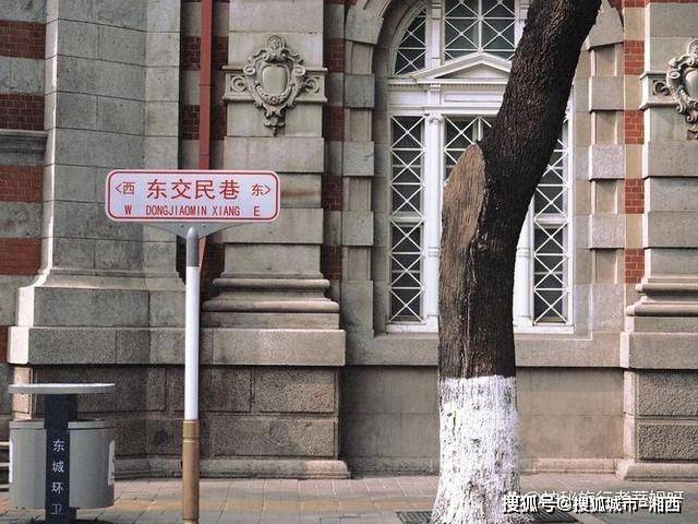 在北京如果想感受夏天，那不如来一场citywalk吧！探秘老胡同新文艺