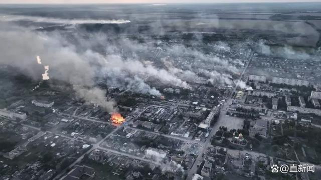 乌军出大事了！终于，泽连斯基承认这一事实，再不调整只剩投降了 兵力告急求增援