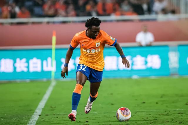 足球报:泰山队需解决三大问题,剑指中期调整关键期