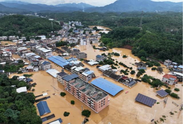 梅州洪涝1190名消防员增援赶赴