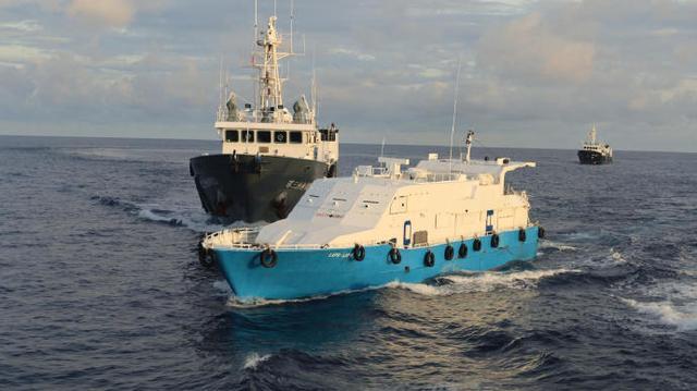 中国海警反制菲律宾船艇执法现场 菲方挑衅失败付代价