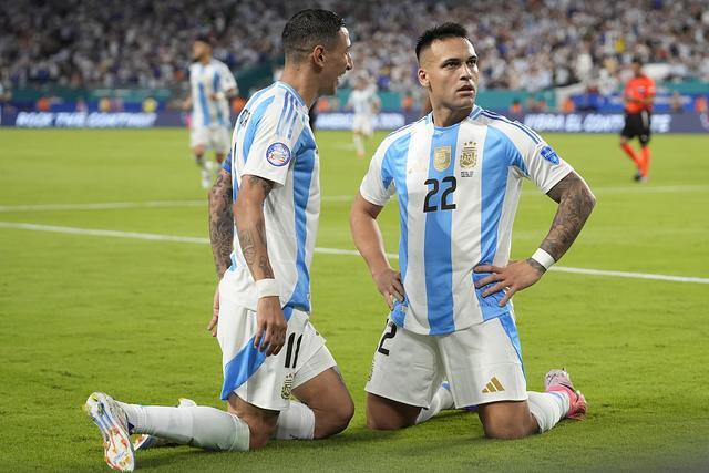 梅开二度，官方：劳塔罗当选阿根廷vs秘鲁全场最佳球员 ——关键双响锁定胜局