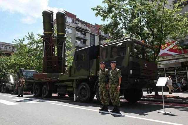 塞尔维亚国防部秀出“买家秀”，首次公开展示中国产防空系统