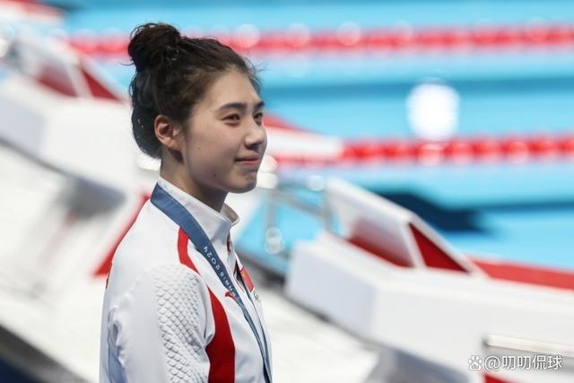 媒体评中国泳队：越想夺金压力越大，巴黎泳池挑战升级