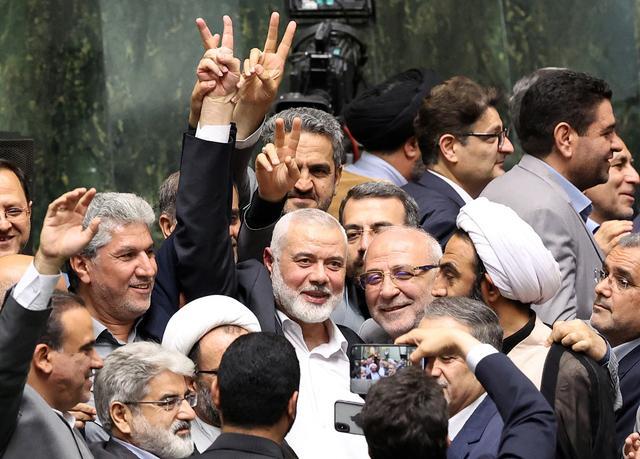 伊朗议长：将给以美历史性教训，中东局势剑拔弩张