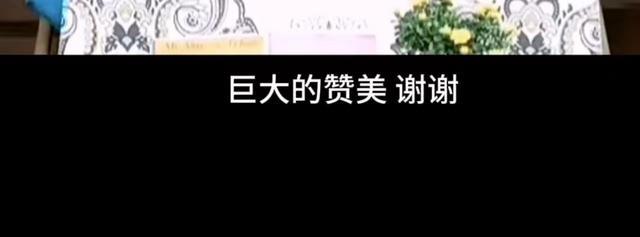 李娟回应用“一坨”形容董宇辉赞美 川籍作家澄清用词争议