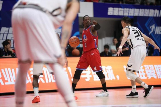 NBL全国男子篮球联赛：香港金牛vs长沙湾田勇胜 - 季后赛半决赛激战夜