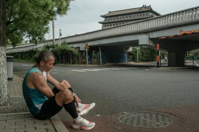 坚持跑步十二年之后会怎样 从狂热到坦然的奔跑人生